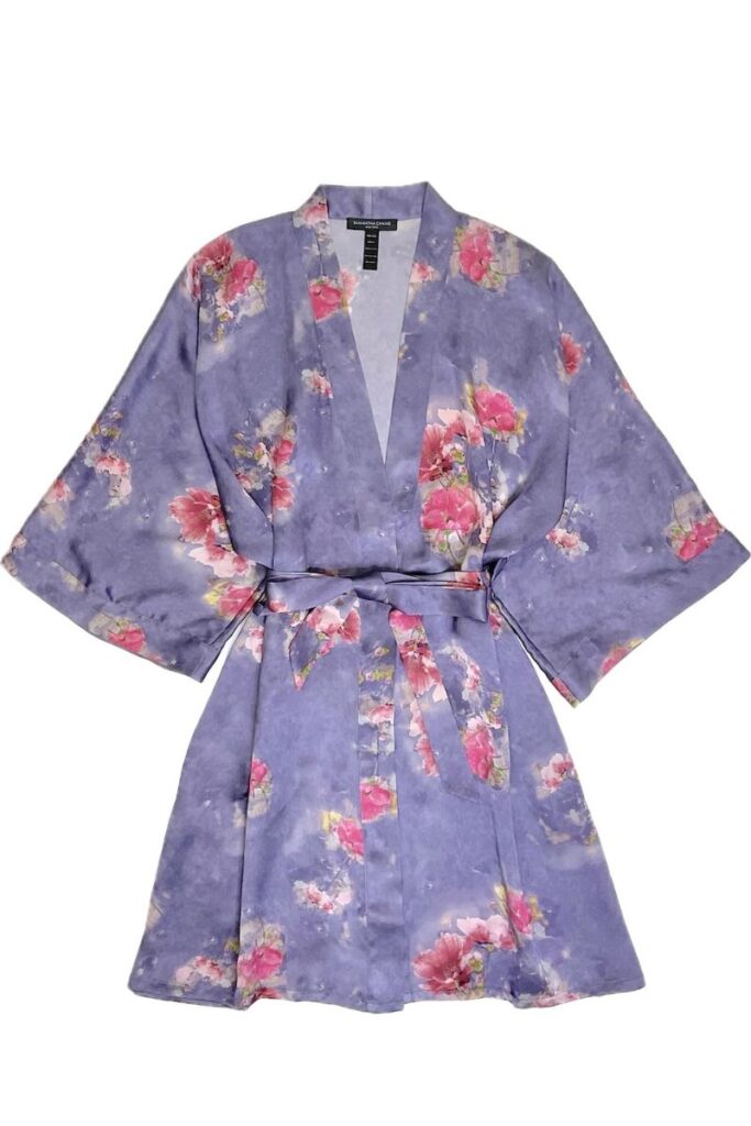 Gift guide for moms- purple robe samantha chang