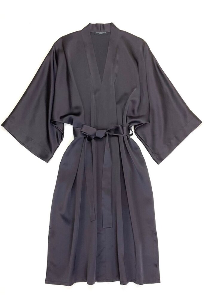 Gift guide for moms- black robe samantha chang